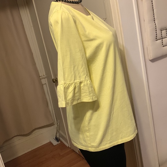 New Talbots top - Picture 3 of 8